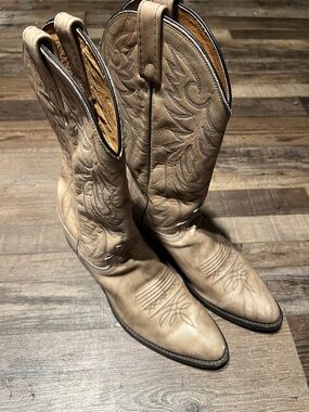 Dan Post - Mens Tall Western Cowboy Boots in Taupe Leather